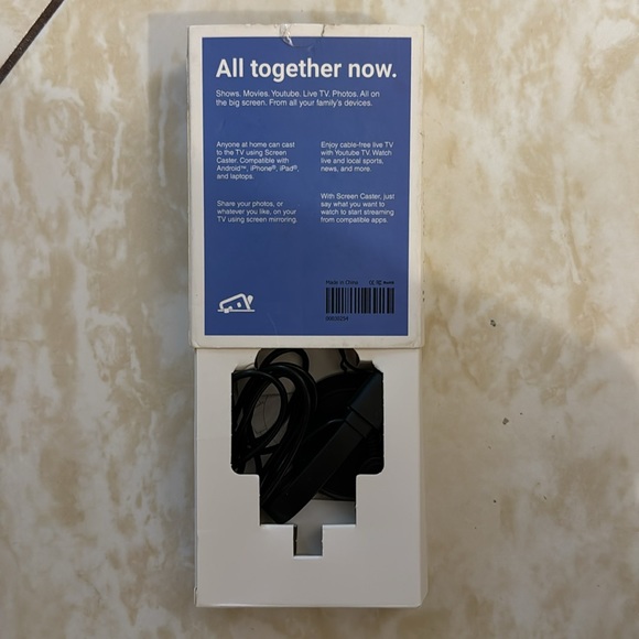 Screen Caster 1080P HD Support All Details Shown In Advertisement Photos. NWT - Picture 5 of 5